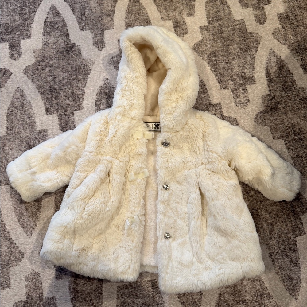 Chic Cream Kids Puffer Coat